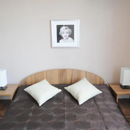 Etiuda אוסטרוני מורסקי