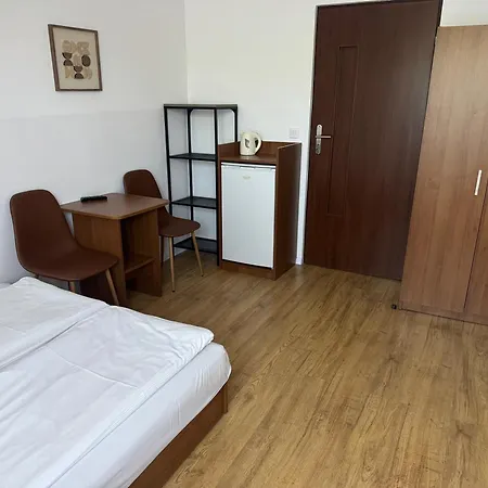 Etiuda Homestay *