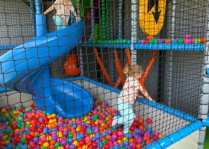 民宿 Etiuda 尤斯托尼莫斯基