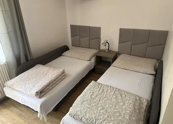 民宿 Etiuda 尤斯托尼莫斯基